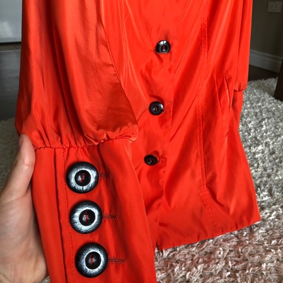 Bright Cloak - Picture 4 of 9